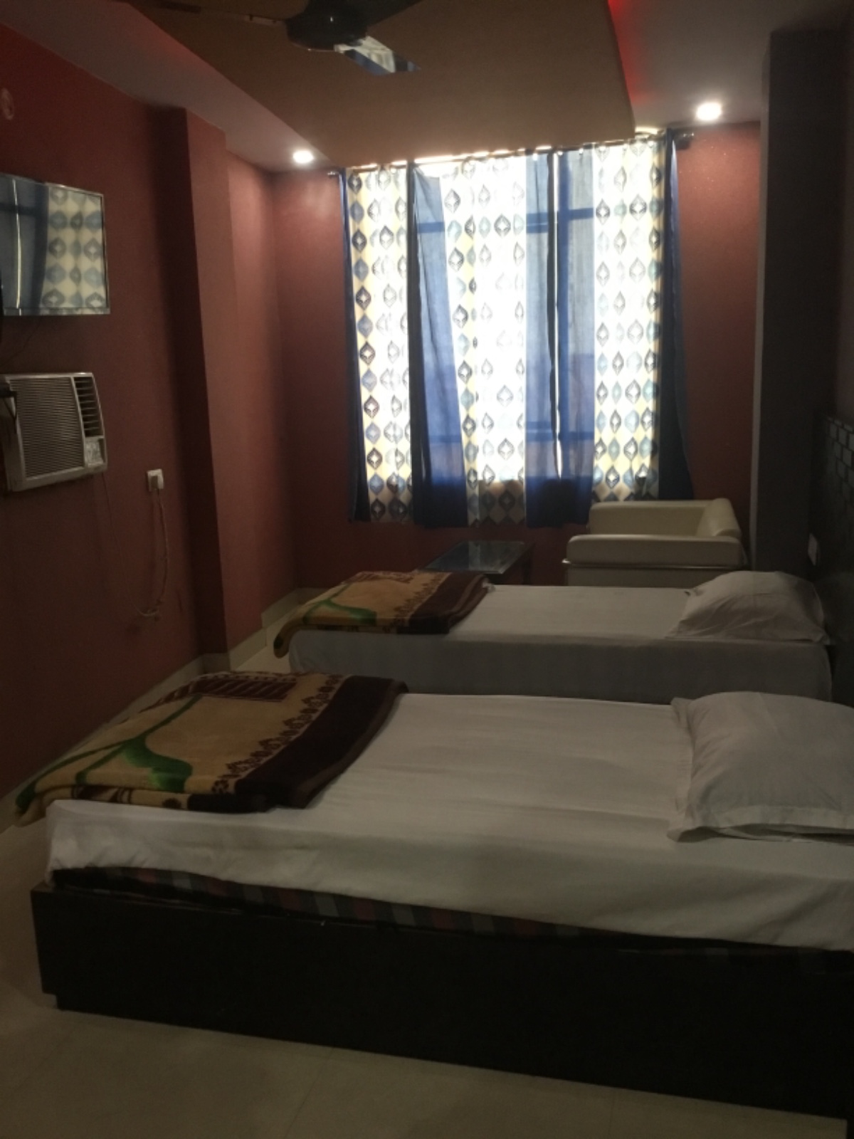 WhatsApp Image 2024-02-20 at 12.34.23 (1)