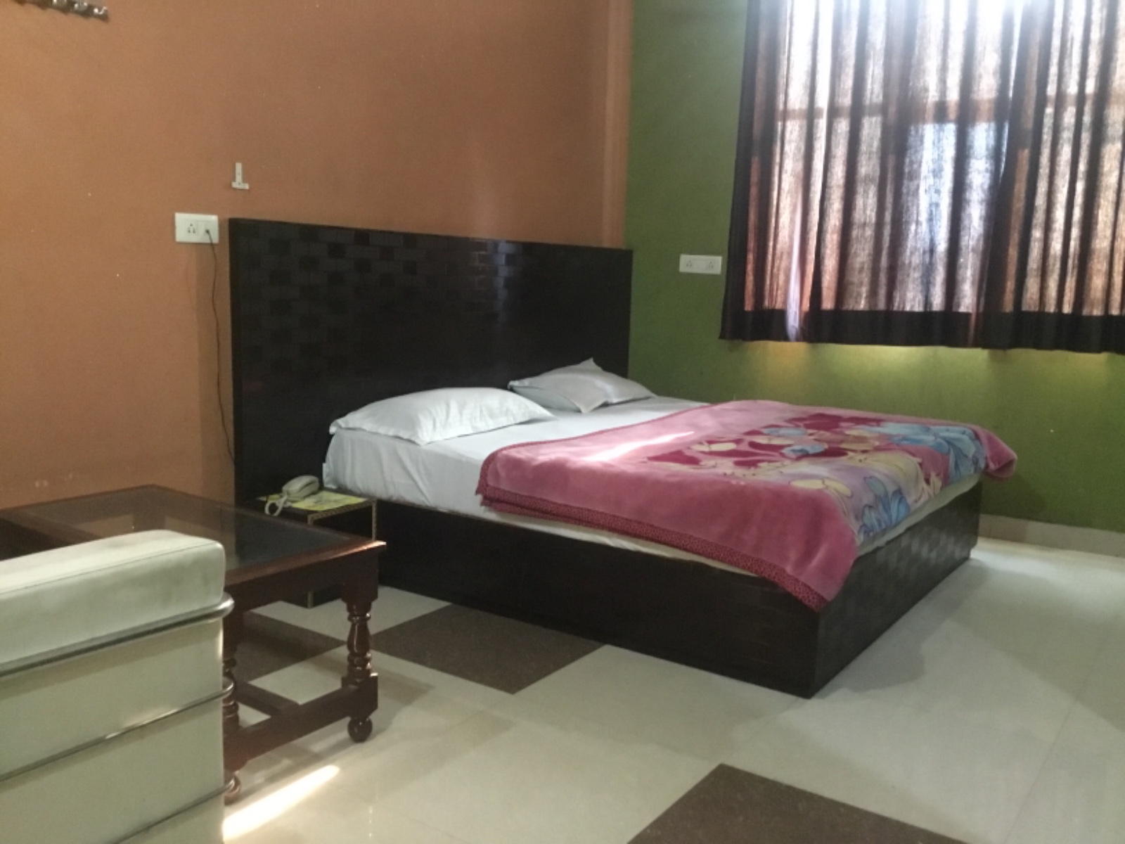 WhatsApp Image 2024-02-20 at 12.34.25