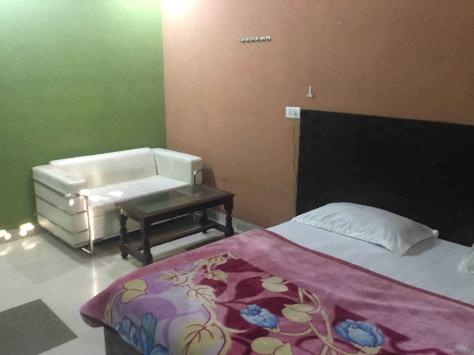 WhatsApp Image 2024-02-20 at 12.35.26 (10)